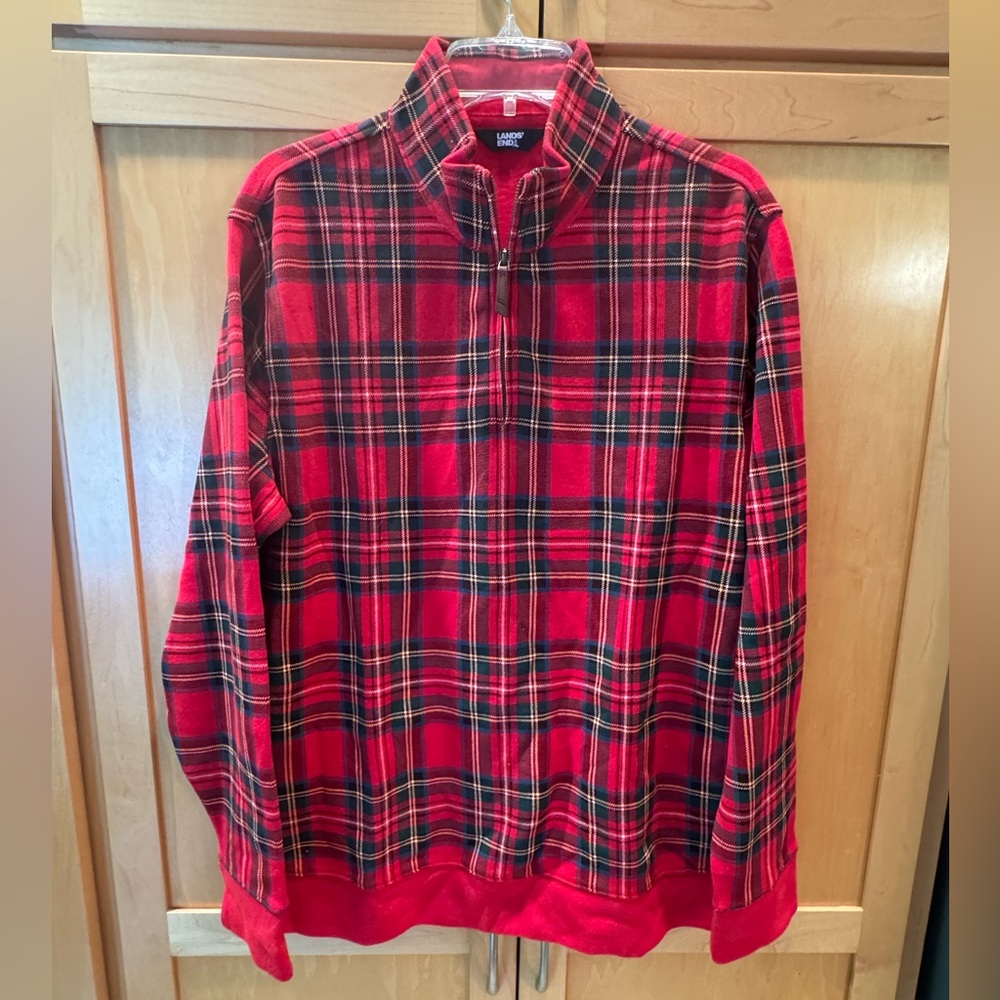Lands’ End Men’s Red Plaid Quarter-Zip Pullover size L